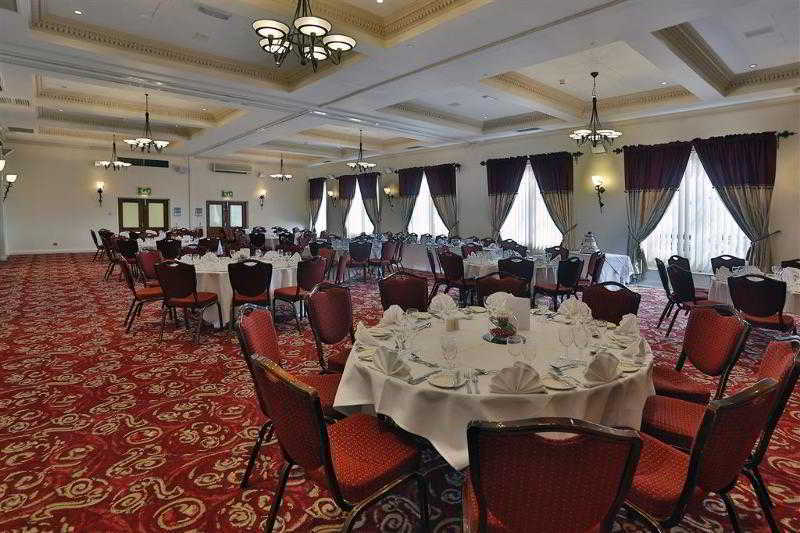 The Three Swans Hotel, Market Harborough, Leicestershire Экстерьер фото