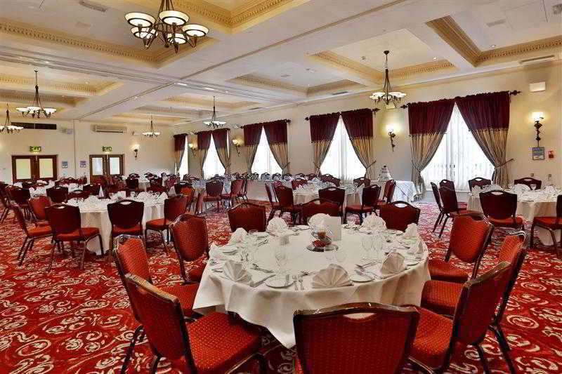 The Three Swans Hotel, Market Harborough, Leicestershire Экстерьер фото